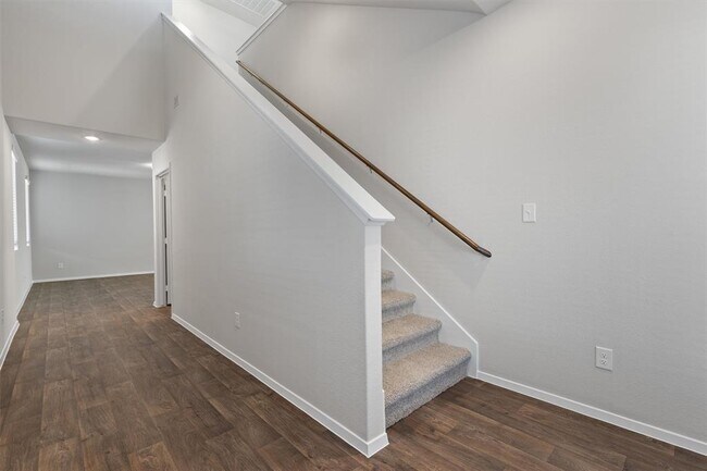 Foto del edificio - 2713 Derwent Dr