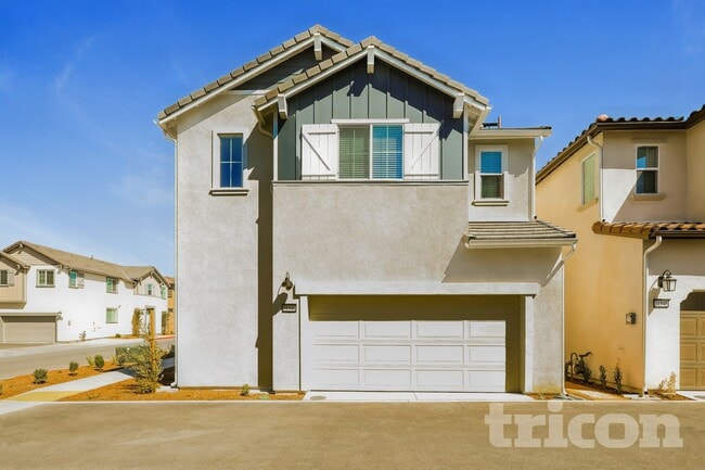 Building Photo - 31544 Hans Dr