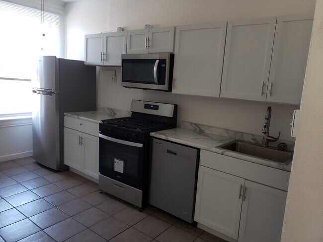 Foto del edificio - 3925 Shenandoah Ave