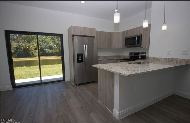 Building Photo - 8004 Spice Ct