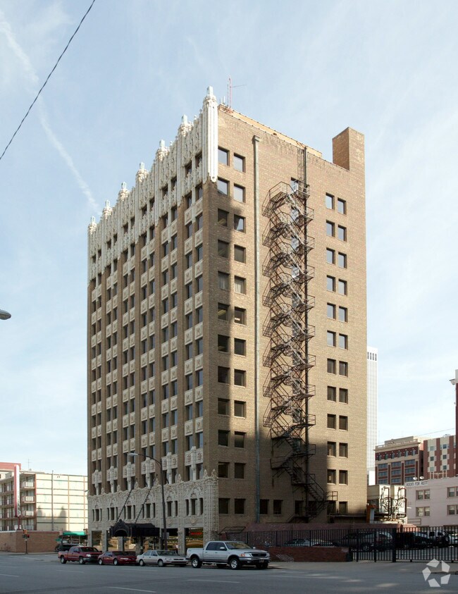 The Adams Building (ADM) Apartments Tulsa, OK