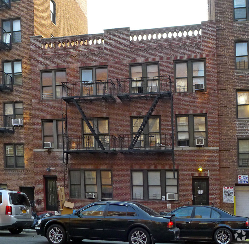 Building Photo - 2405 Nostrand Ave