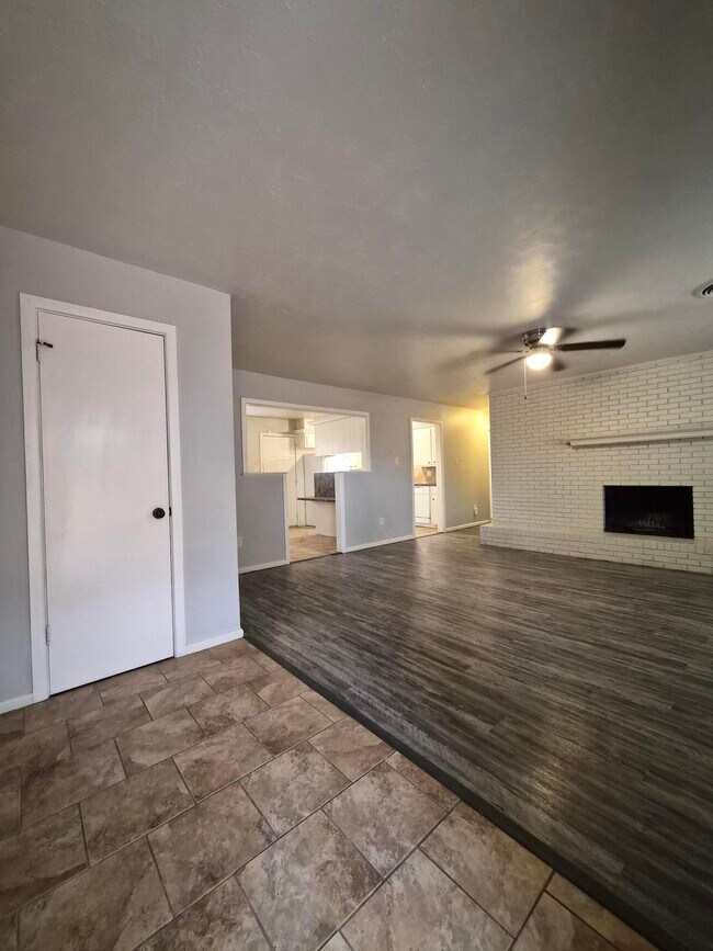 Foto del edificio - 3813 51st St