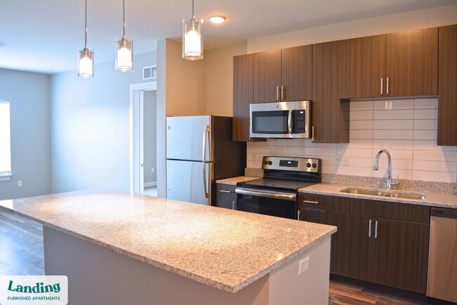 Foto del edificio - 1010 Enclave Blvd