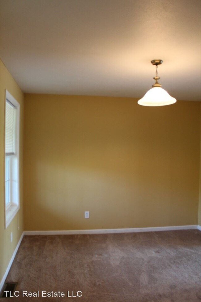 Foto del edificio - 4 br, 3.5 bath House - 21735 Cole Road