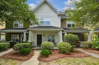 Building Photo - 304 Hampton Forest Drive