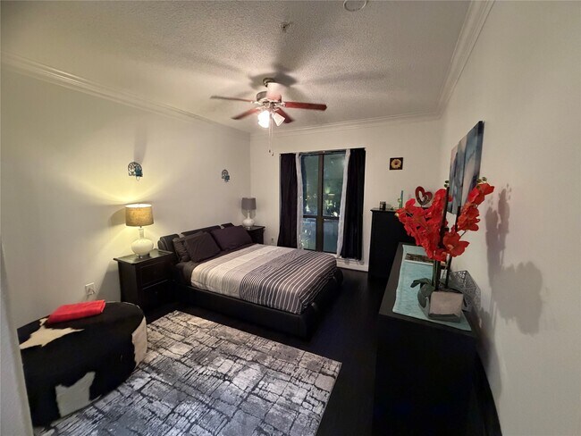 Foto del edificio - 2299 Lone Star Dr