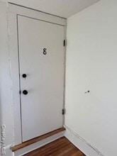 Building Photo - 7 Tamarack Hill Dr