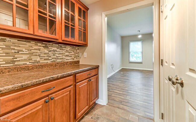 Building Photo - 369 Marshall Heights Dr