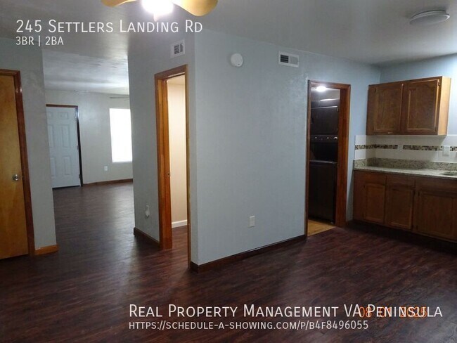 Building Photo - 245 Settlers Landing Rd