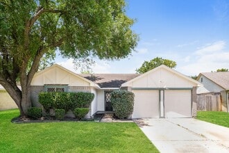 Building Photo - 15706 Tammany Ln