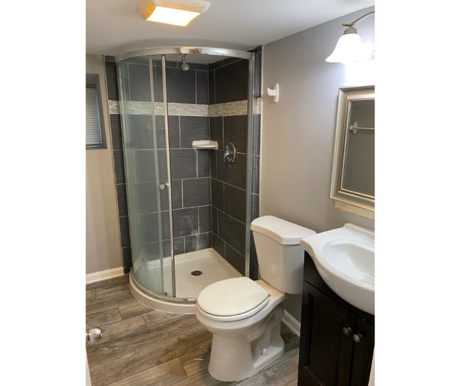 Foto del edificio - 2922 Grantley Ave