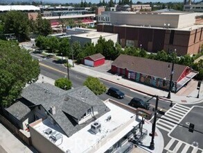 Building Photo - 505 N Glassell St