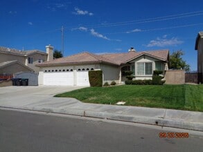 Building Photo - 4531 Jade Ct