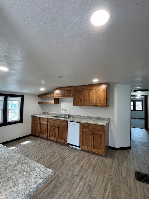 Building Photo - 513 N Maple Ave