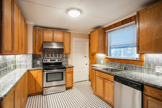 Foto del edificio - 909 Clarke St