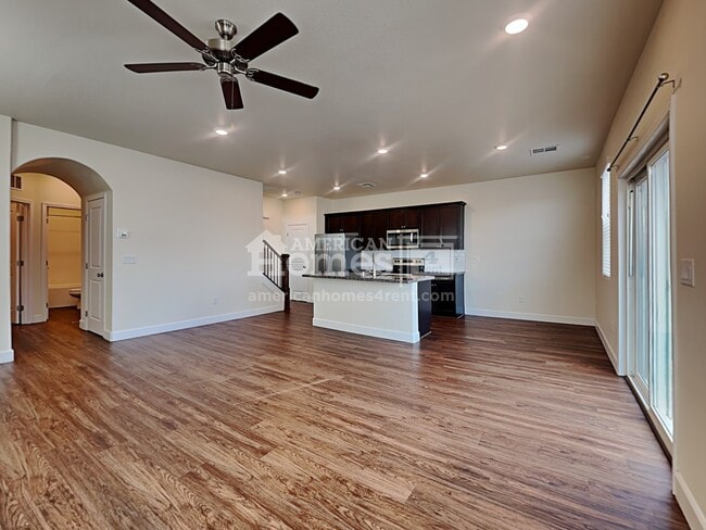 Building Photo - 4758 Tree Swing Street
