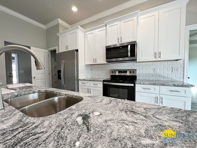 Foto del edificio - Spacious 4 Bedroom Home in Mary Esther!