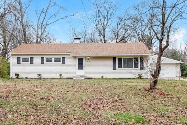 Building Photo - 3750 E 77th St