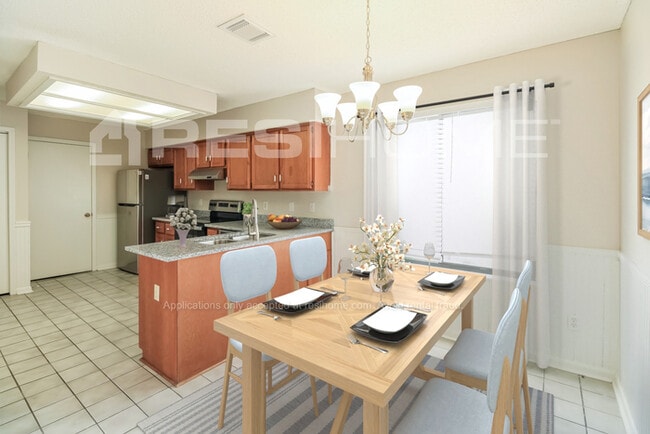 Building Photo - 3739 Mandarin Woods Dr N