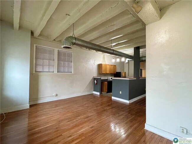 Foto del edificio - 147 S 4th St