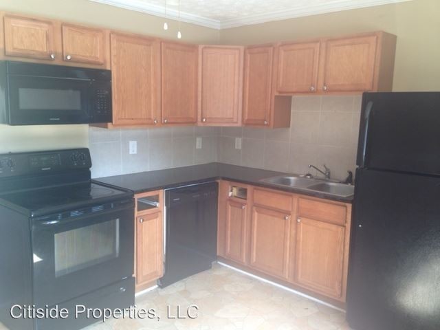 Building Photo - 3 br, 1.5 bath House - 8969 Cornell Drive