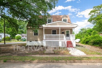 Building Photo - 2502 Wood St