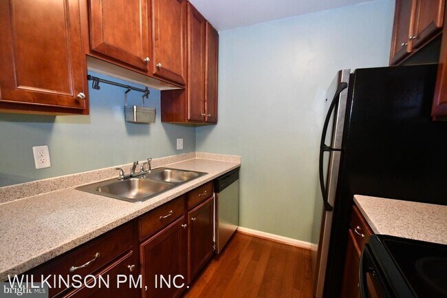 Building Photo - 3 br, 2.5 bath House - 93 Fern Oak Circle ...