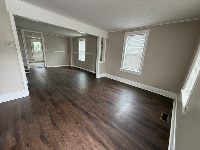 Building Photo - 749 Fritztown Rd