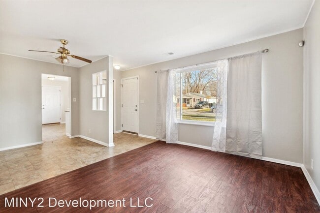 Building Photo - 3 br, 1 bath House - 21921 Blackstone St.