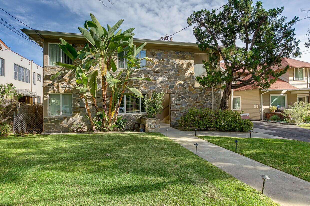 Exterior#1 - 148 N Catalina Ave
