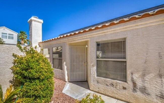 Building Photo - 1417 Spice Sky Dr
