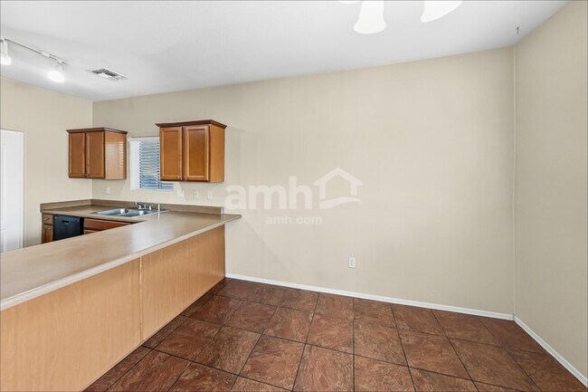 Foto del edificio - 7881 S Sentinal Stone Dr