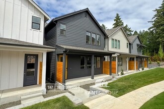 Building Photo - 117 Veranda Ln SE
