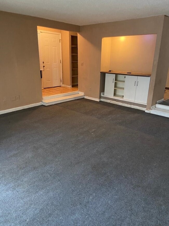 Photo - 3575 Oakvale Rd Apartment