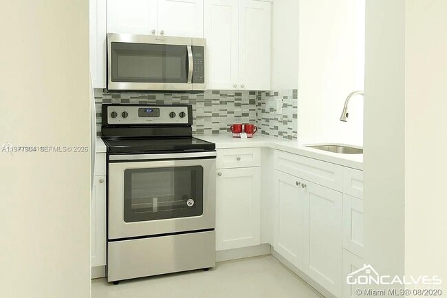 Foto del edificio - 546 SW 1st St