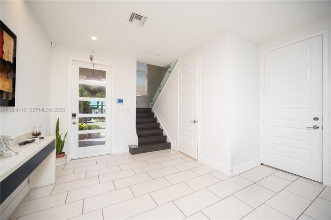 Foto del edificio - 15785 NW 91st Ct