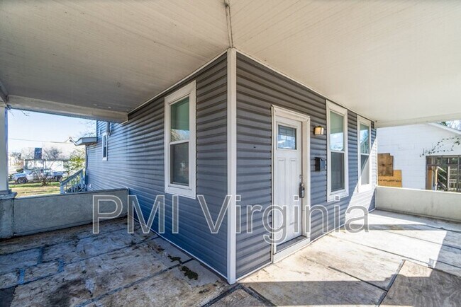 Building Photo - 2128 Orcutt Ave
