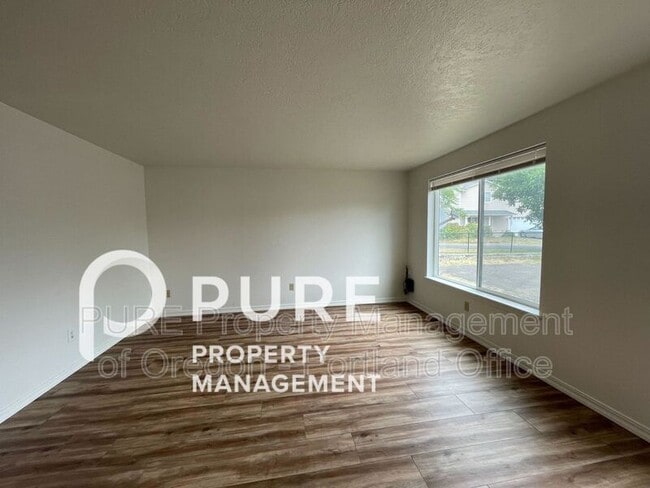 Building Photo - 8584 SE 72nd Ave