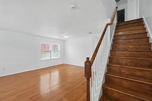 Building Photo - 4271 Cave Cove Ct