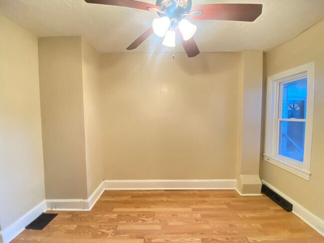 Foto del edificio - Charming 3 Bedroom, 1 Bath Home in York, Pa!