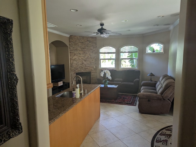 Building Photo - 14449 Lenray Ave