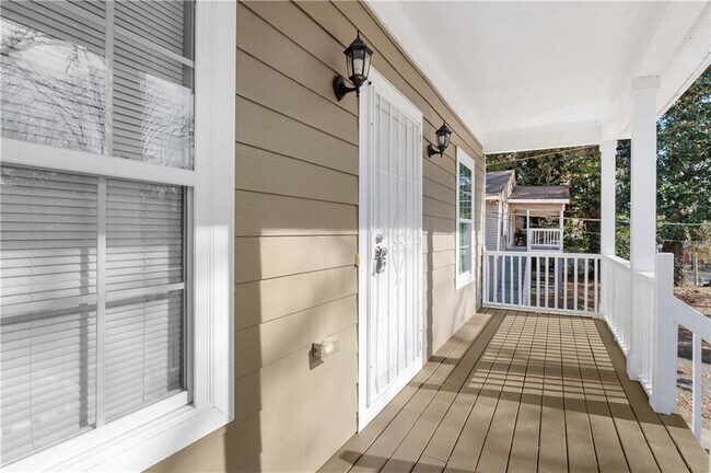 Building Photo - 1477 Akridge St NW
