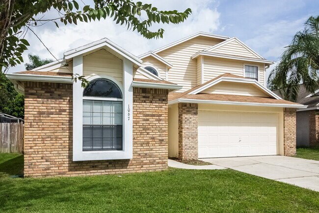 Foto del edificio - 1067 Manigan Ave