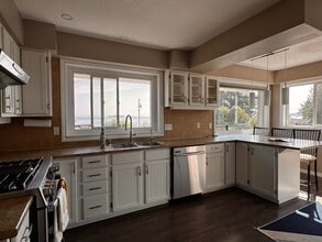 Building Photo - 4786 Kilmarnock Dr