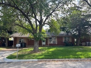 Building Photo - 1719 NW 48th St
