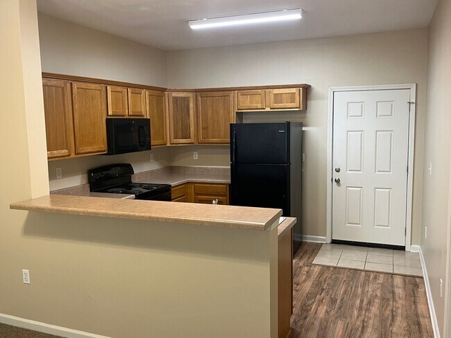 Cocina - 292 Bella Sera Ln