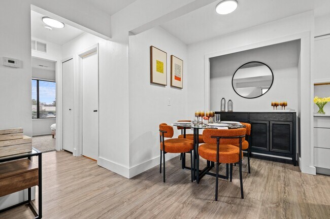 Foto del edificio - Park On Canal Apartments - Clinton Twp, MI