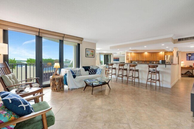 Foto del edificio - 5420 N Ocean Dr