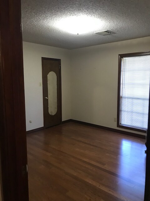 Foto del edificio - 166 Timber Ridge Dr